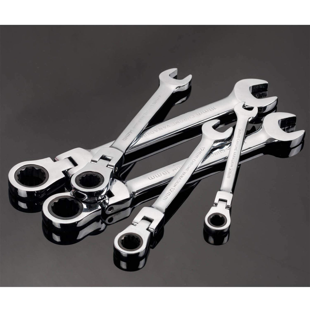 Qnkaa open-end and box-end wrenches in 8-19 mm sizes for versatile tasks.