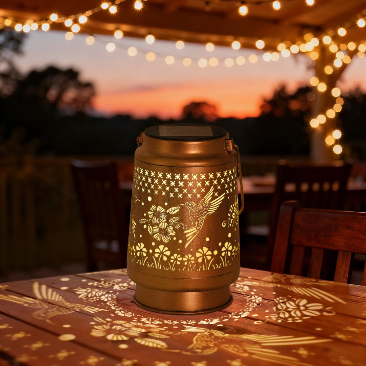 QPPDER tree-hung solar lantern adds festive garden decor