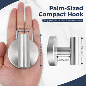 QQK suction hook on mirror-adhesion demonstrates reliable mounting on glass surfaces.