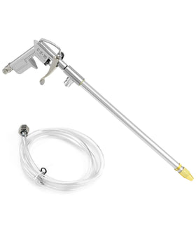 Use case view of QWORK spray gun for automotive, workshop, and home cleaning tasks.