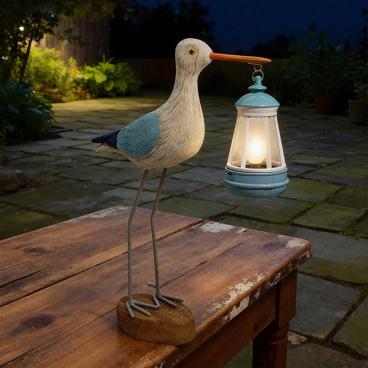 QZJDDZSW solar seagull garden sculpture by the poolside