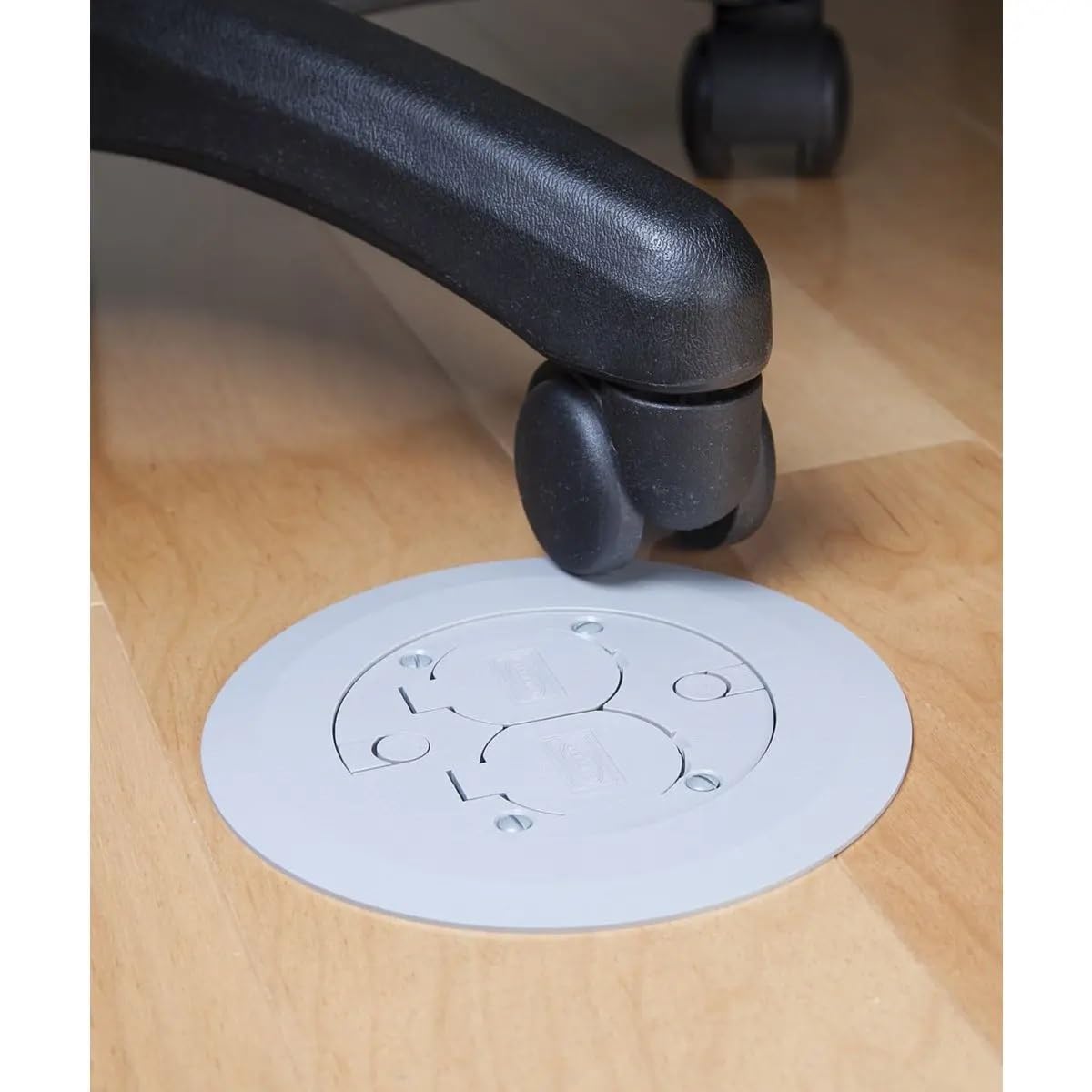 RACO 6299 gray carpet flange installation on carpeted flooring for flush fit