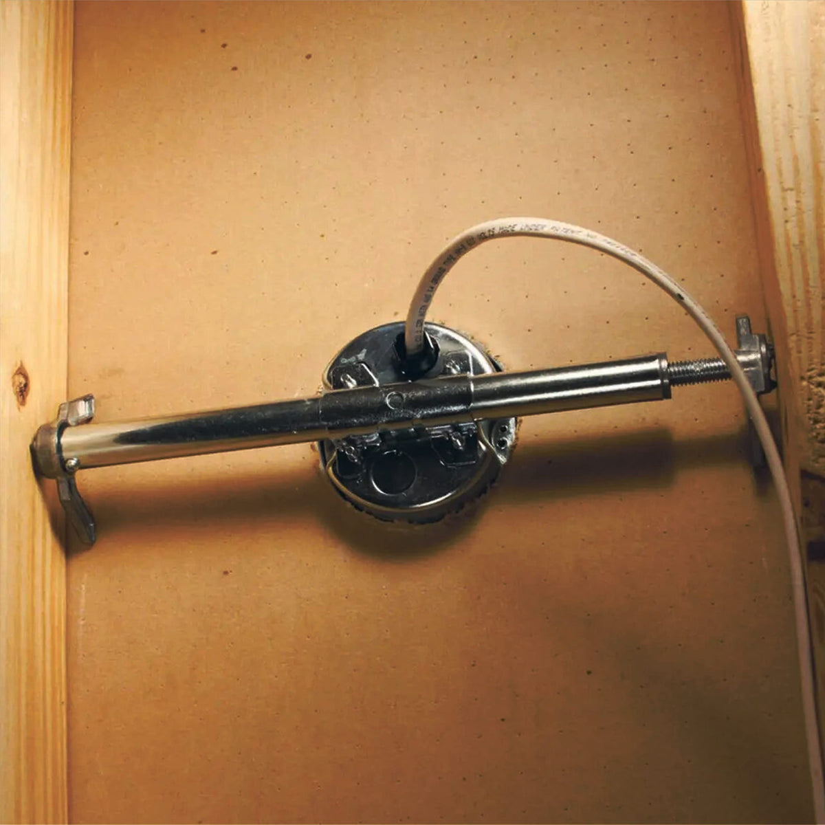 RACO Retro-Brace 936 safety-anchor points for reliable mounting.