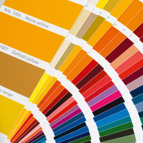 Recyclable polypropylene cover of the RAL K7 chart for eco-friendly protection
