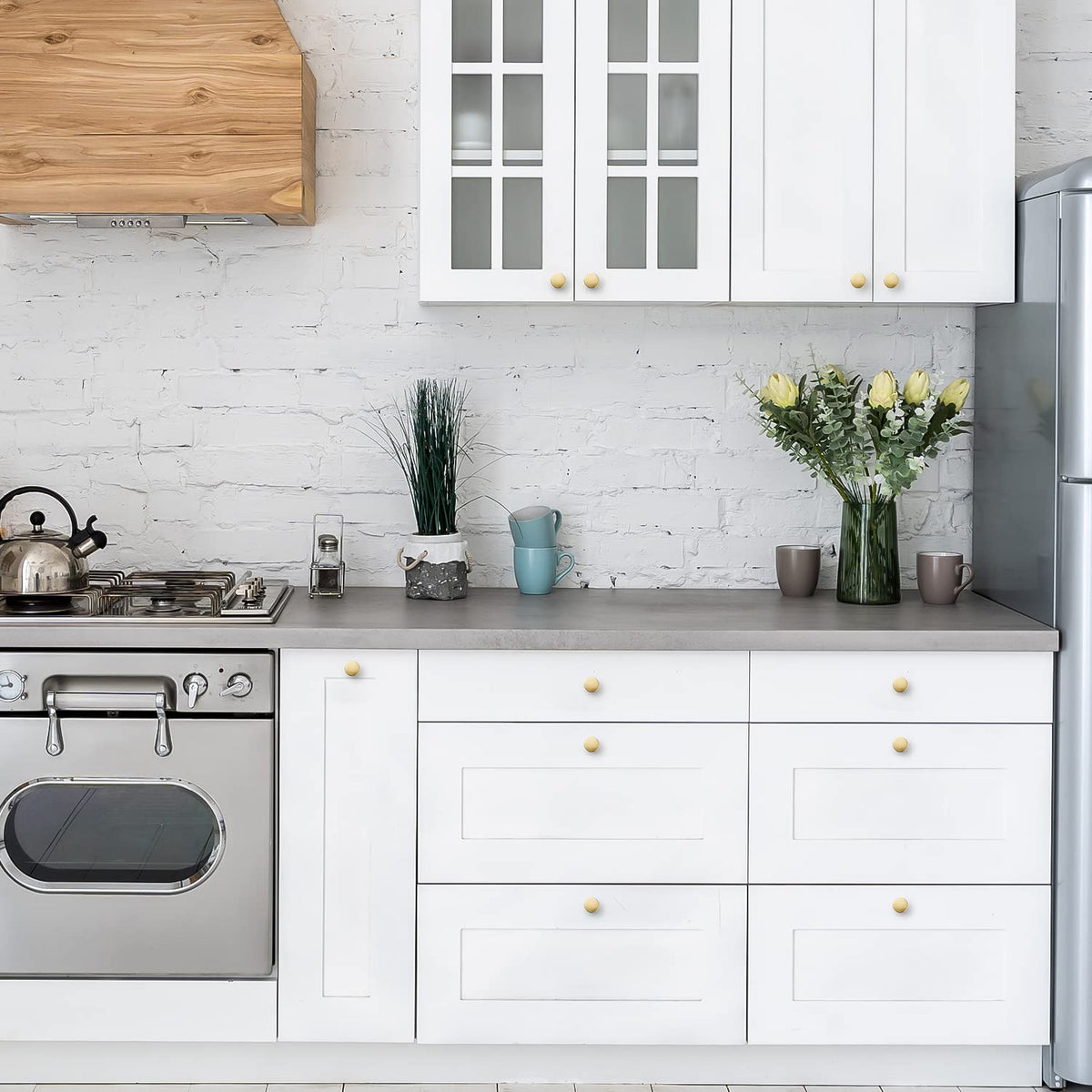 Ravinte knobs fit kitchen, bathroom, and laundry cabinetry.