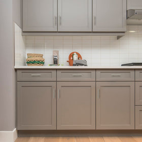 Ravinte 30-pack brushed nickel cabinet pull side profile detail