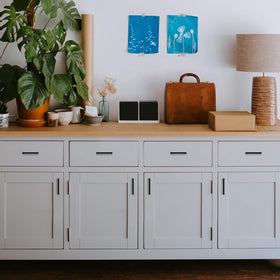 Ravinte minimalist pulls suit modern and classic cabinetry.