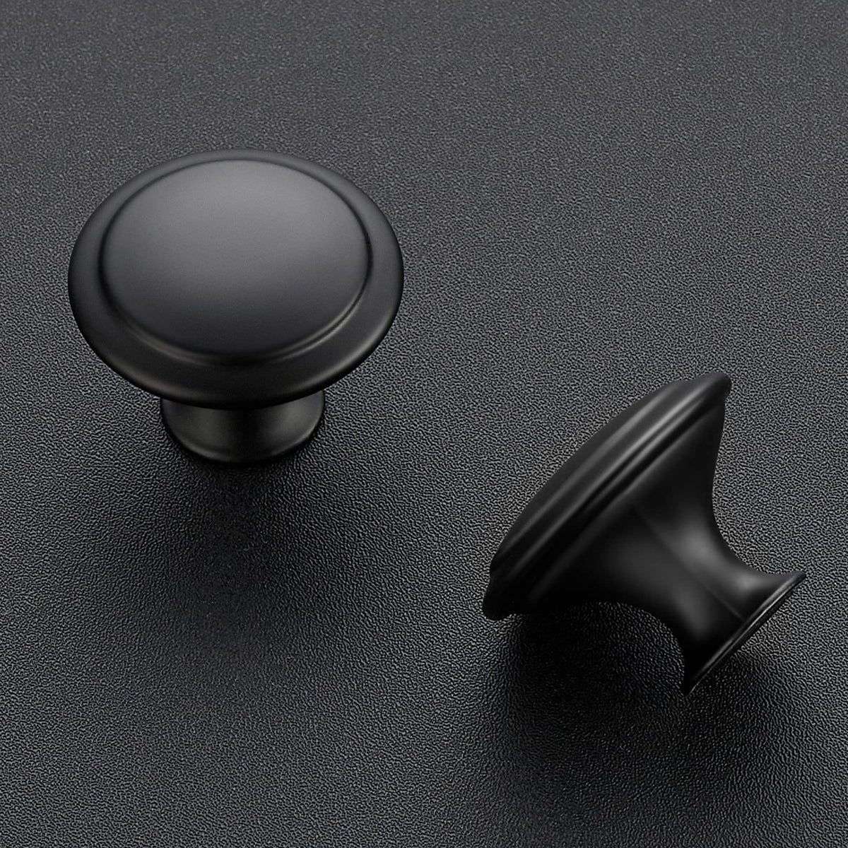 Ravinte matte black knob close-up shows durable hardware