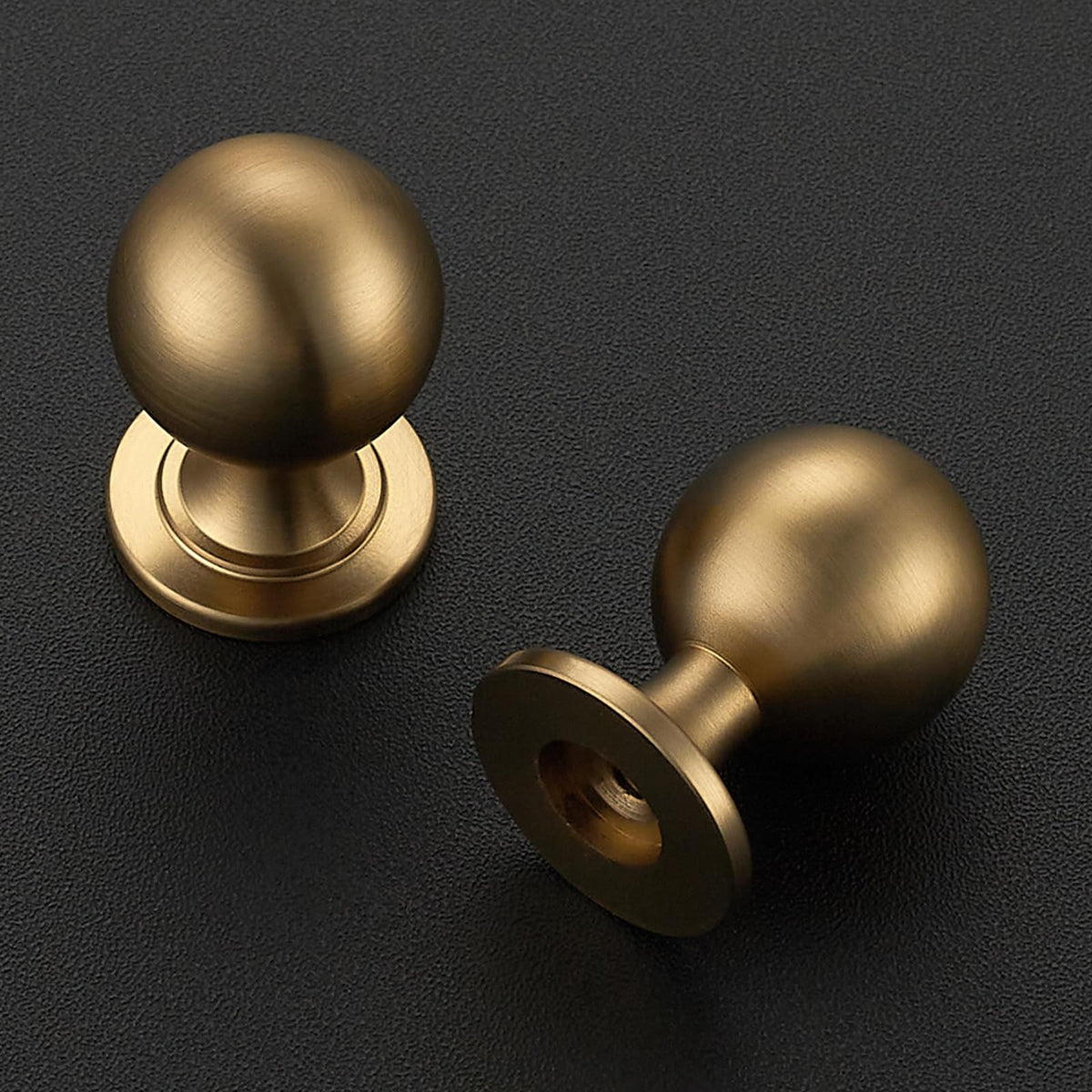 Ravinte Decor champagne bronze knob on cabinet highlights versatile 0.85-inch diameter