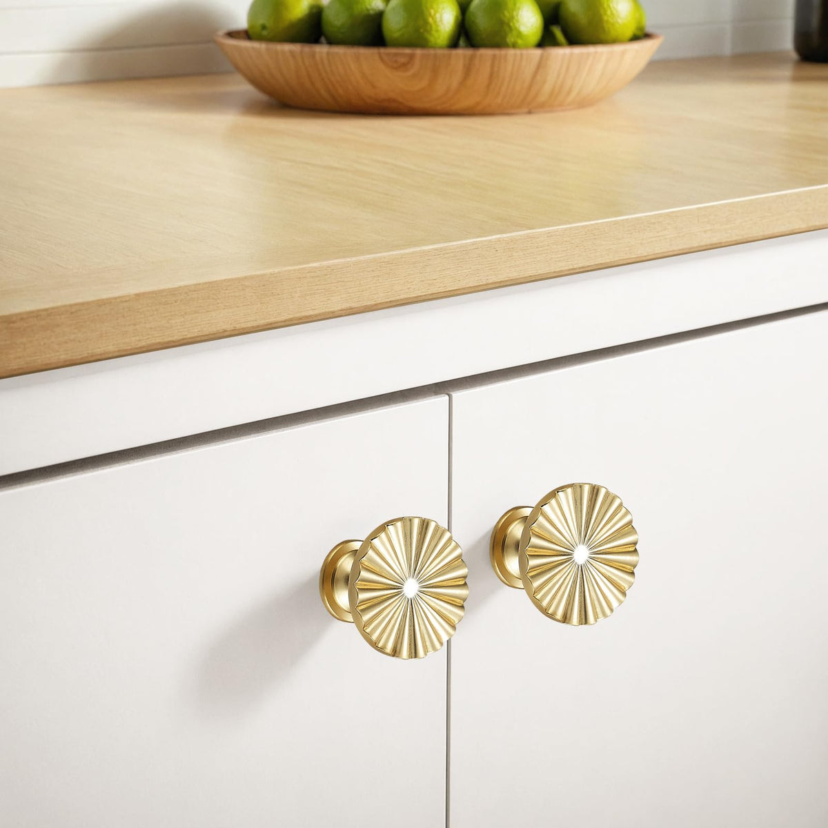 Ravinte Decor gold kitchen cabinet knob wide shot ideal for modern or vintage kitchens