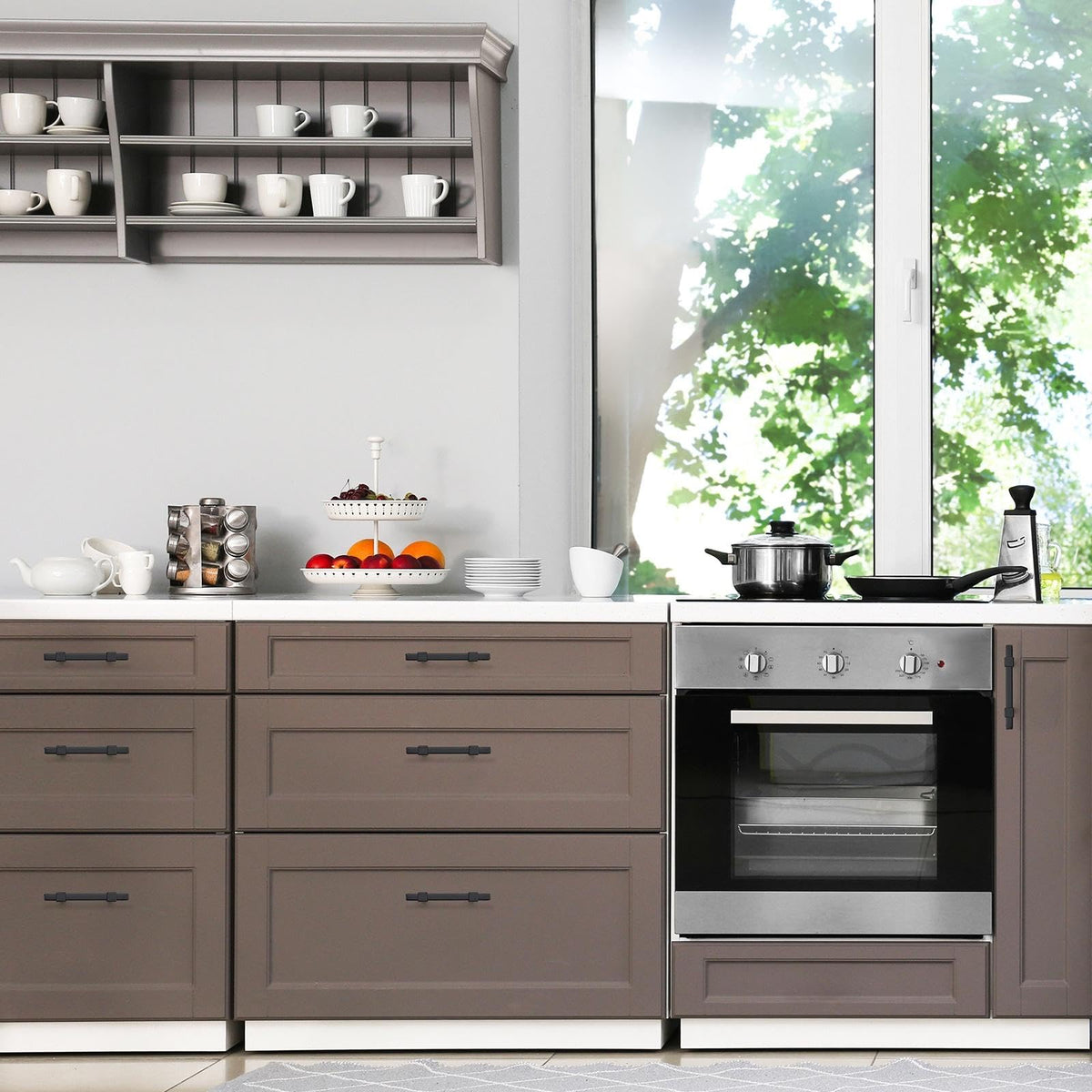 Ravinte Decor modern cabinet hardware suitable for kitchen and bathroom