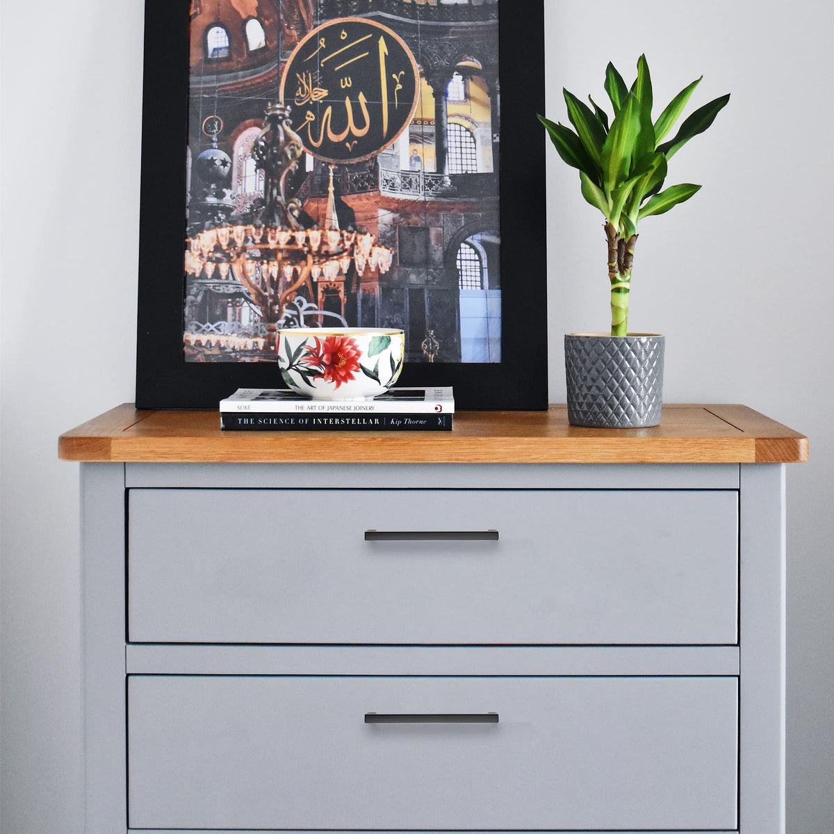 Ravinte durable metal cabinet pulls designed for long-lasting use.