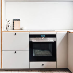 Ravinte versatile pulls fit cabinets, drawers, and furniture.