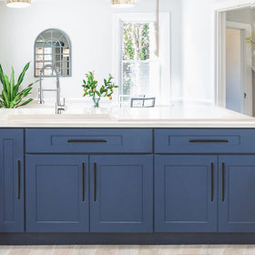 Ravinte durable stainless steel construction resists wear in busy kitchens