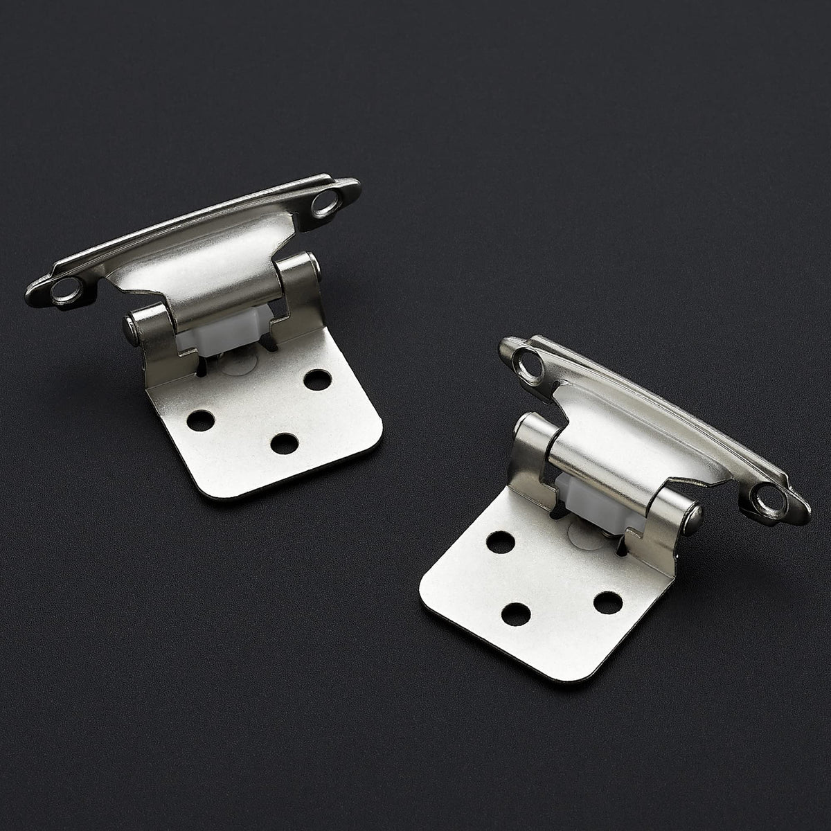 Ravinte face-frame installation hinges demonstrate easy mounting for DIY projects.