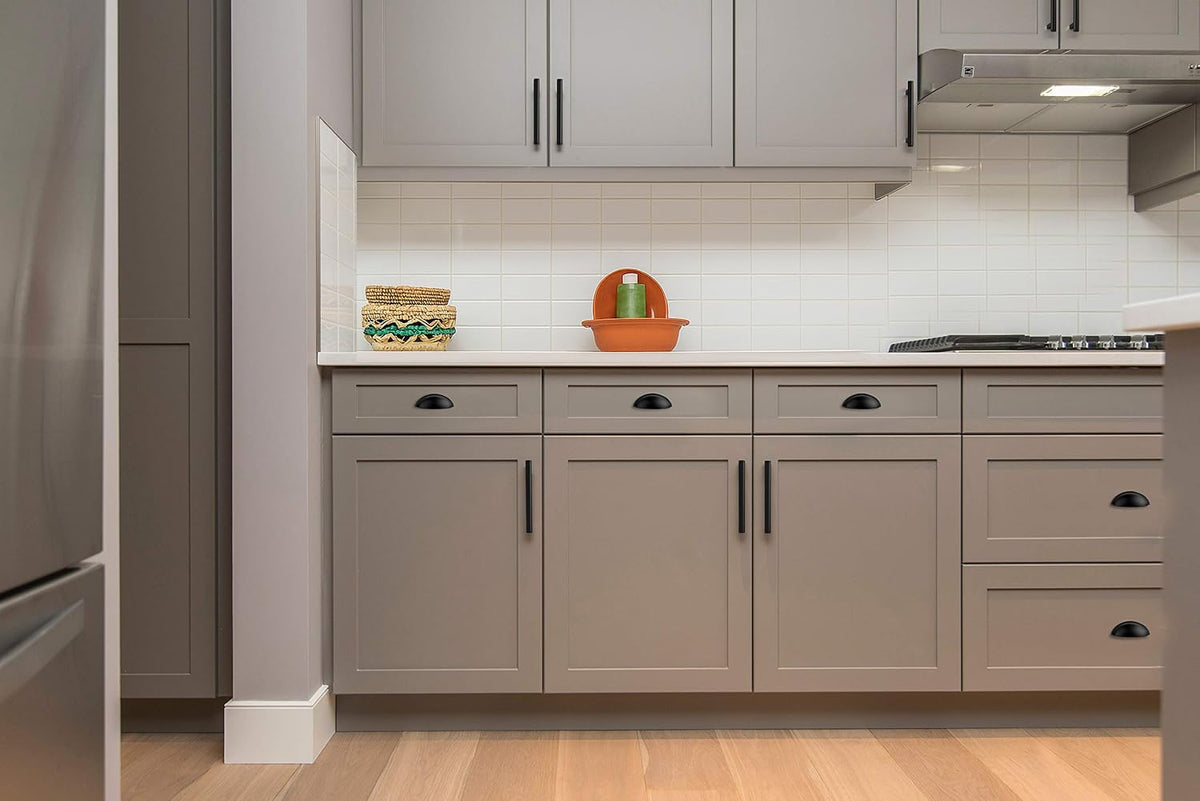Ravinte flat black drawer pulls, side view highlighting clean silhouette