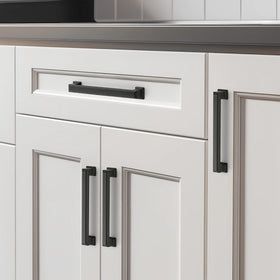 Square solid metal Ravinte hardware in matte black