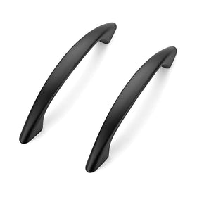 Ravinte matte black cabinet handle close-up showing a smooth, refined finish.