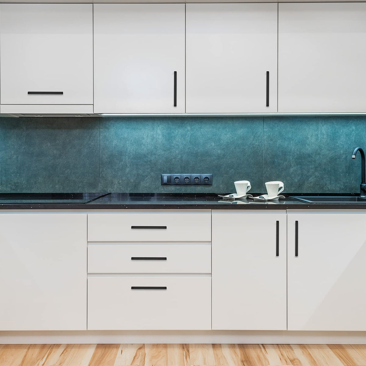 Ravinte matte black square cabinet handle close-up highlights sturdy construction