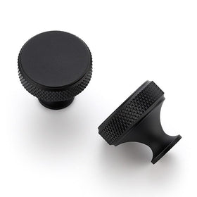 Ravinte long and short screws included for versatile mounting
