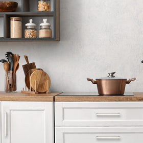 Ravinte finish reflects light with subtle shine