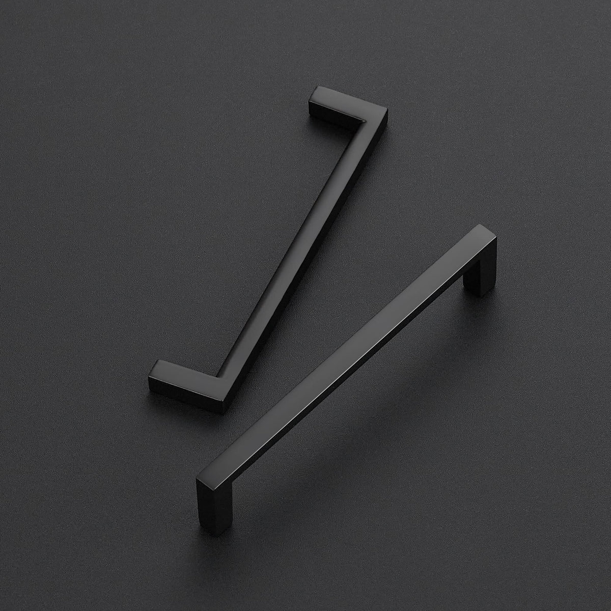 Ravinte square 5-inch hole center pulls add modern flair.