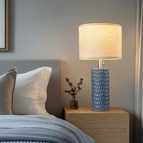 Reaketon 20-inch height fits nightstands and desks.