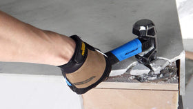 REAL STEEL Sledge Hammer 3lb with durable assembly for demanding environments