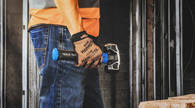 REAL STEEL Sledge Hammer 3lb wide-face design distributes impact efficiently