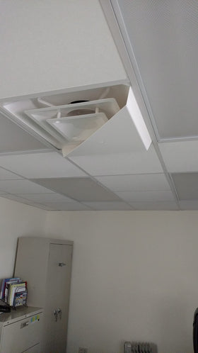 Receilit corner air diverter triangle safety note about avoiding vent blockage
