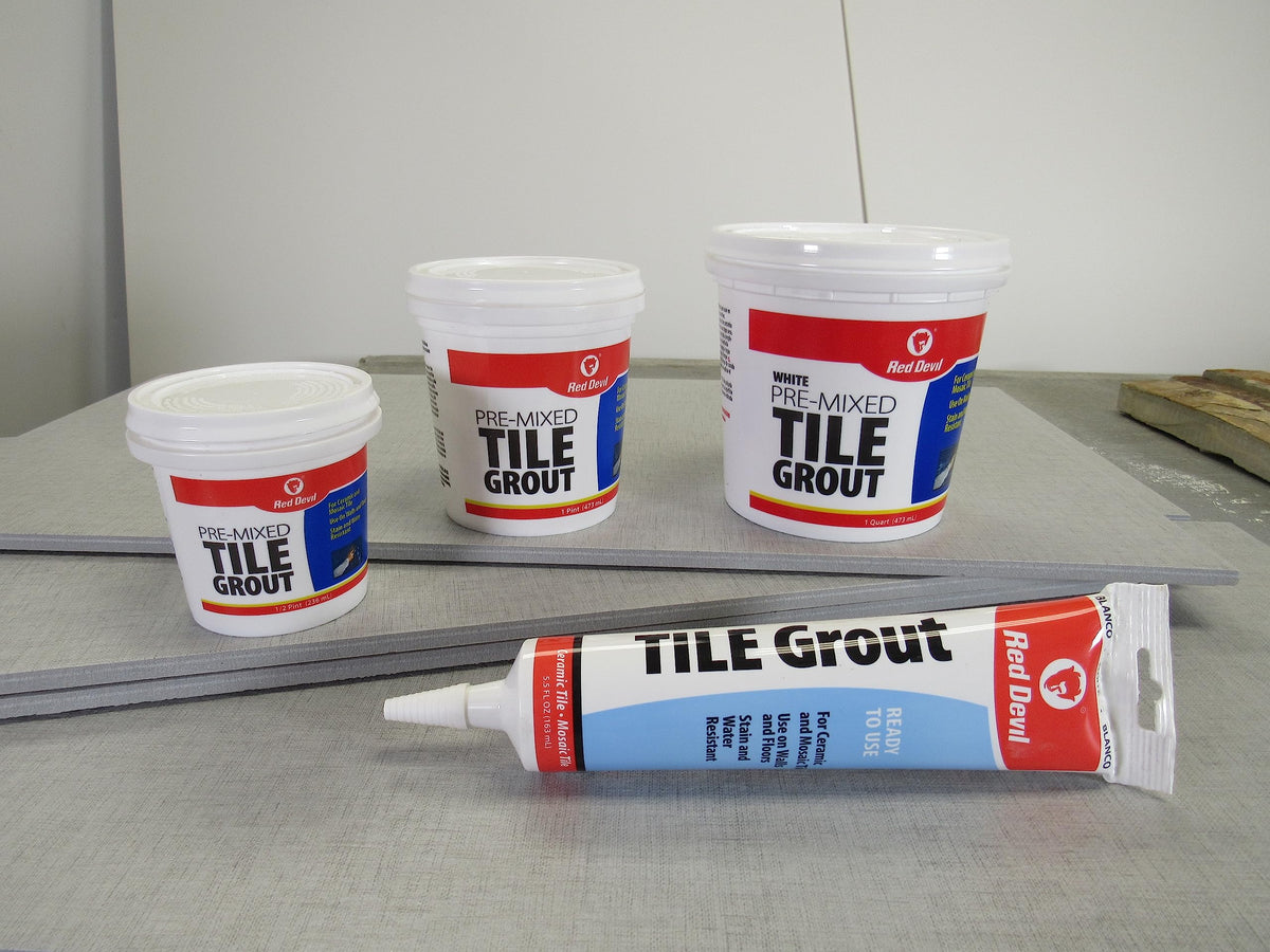 Close-up of an evenly grouted joint using Red Devil 0424.