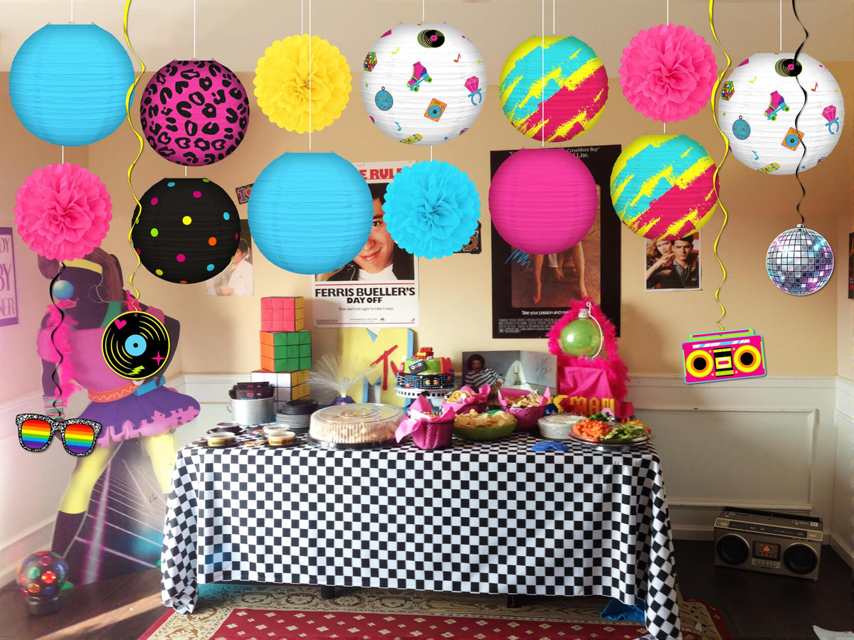 Renbuzhu large 10-inch lanterns provide bold retro accents in any room.