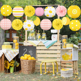 Renbuzhu pom poms add festive color to indoor and outdoor celebrations.
