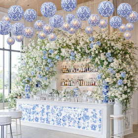 Retisee 12-piece lantern set for versatile decorating at events