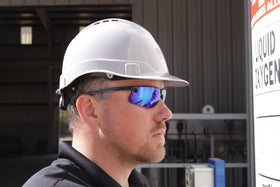 Ridgeline Pyramex cap-style hard hat triangle knob adjusts suspension from 6.5 to 8 inches.