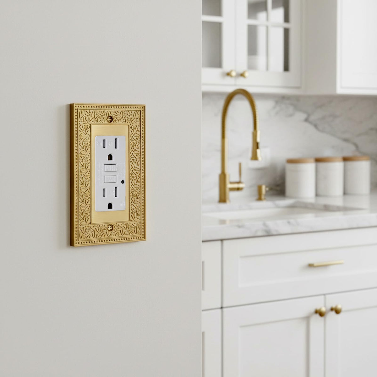 Rio Salto Laurel Collection heavy gauge metal construction delivers durable wall coverage.