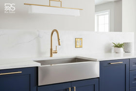 Rio Salto Signature wall plate blends with modern and traditional interiors.