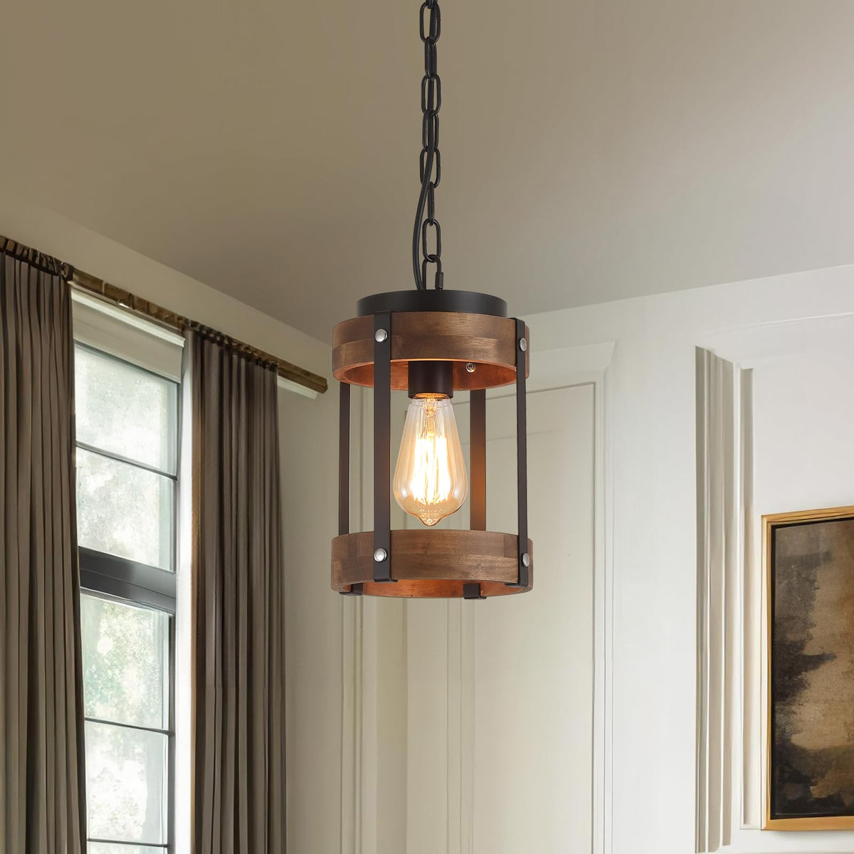 RKUCSR versatile pendant lighting for hallways, islands, bathrooms, and bars.