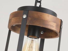 RKUCSR rustic farmhouse style adds warmth to dining and kitchen spaces.
