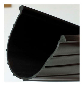 RO6G Wayne Dalton bottom seal 154448 close-up showing round bead for tight sealing.