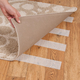 Roberts Rug Gripper mesh adhesive close-up highlighting strong grip