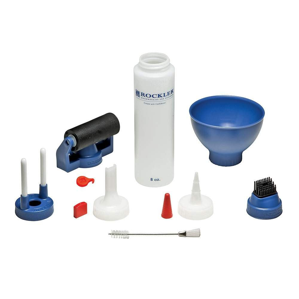 The Rockler standard glue spout provides controlled bead application.
