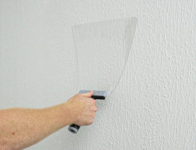 ROLLINGDOG knockdown knife ships with protective shrink film to prevent scratches