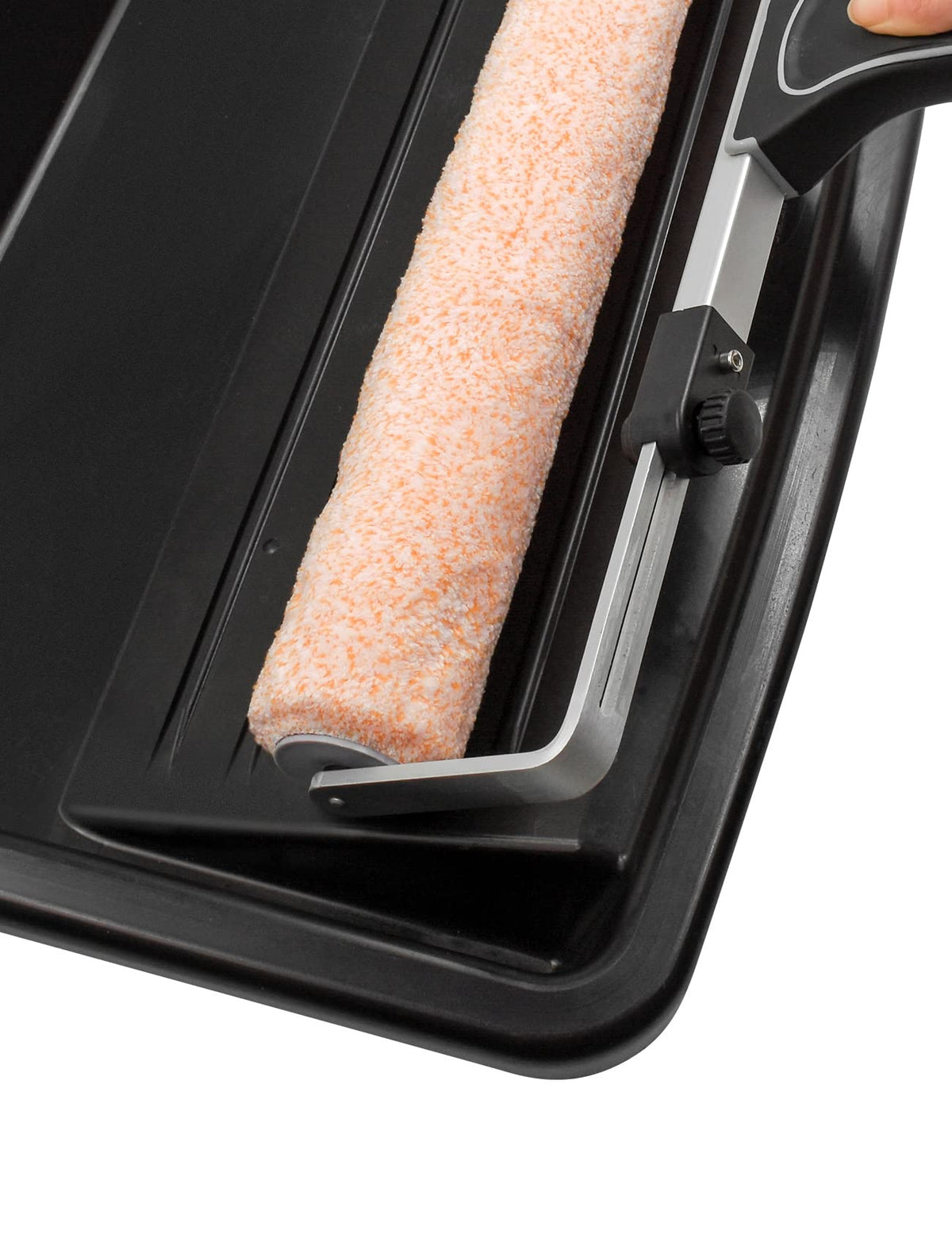 ROLLINGDOG all-in-one kit is ideal for walls, ceilings, and floors.
