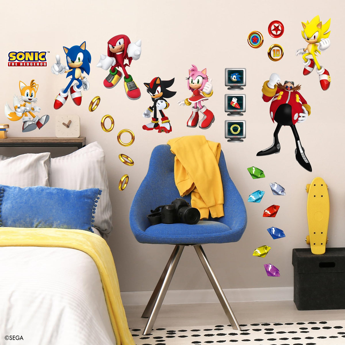 RoomMates Sonic Tails wall decal highlighting playful partner character for themed bedrooms.
