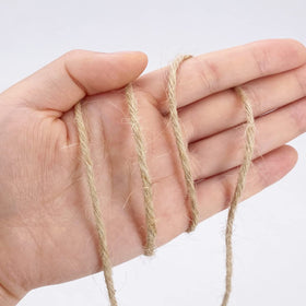 Rophomor jute twine gift-packaging adds rustic texture to presents.