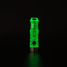 RovyVon Aurora A5 G4 compact EDC flashlight in hand