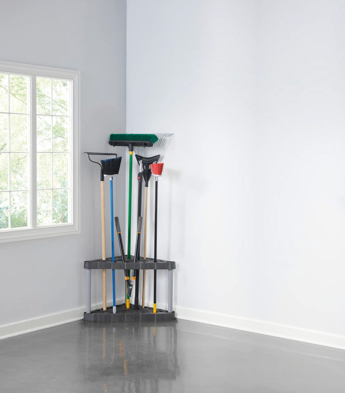 Rubbermaid FastTrack dimensions show generous space for tools