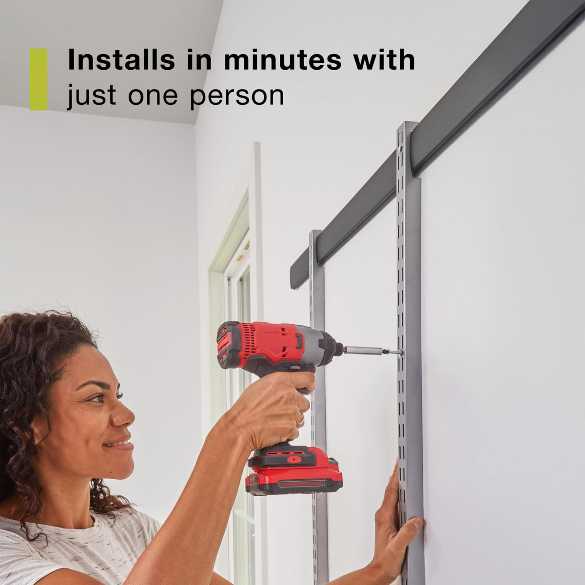 Rubbermaid FastTrack uprights 47-1/2in anchor a strong storage frame