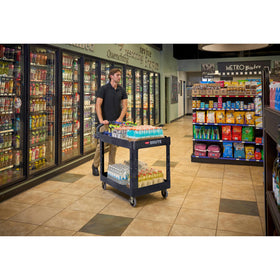 USA-made Rubbermaid Commercial cart for reliable performance.